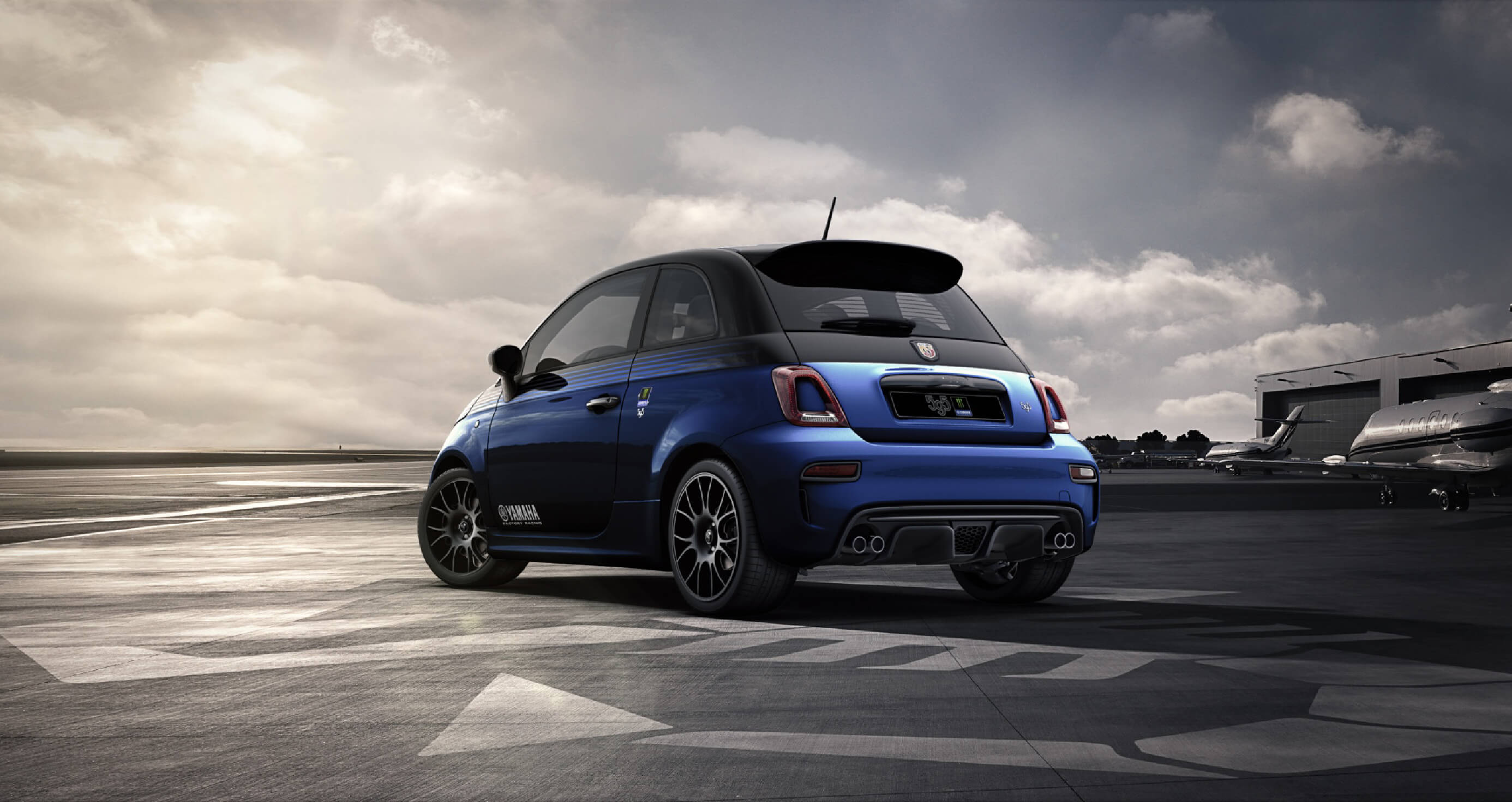 Abarth 595 Monster Energy Yamaha Abarth アバルト