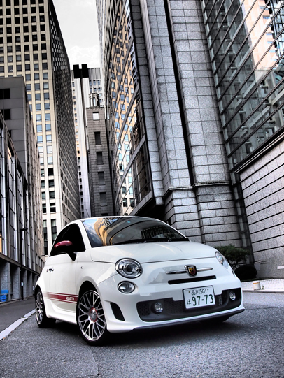 プロに学ぶ アバルトの魅せ方 その壱 置き撮影編 Abarth Scorpion Magazine