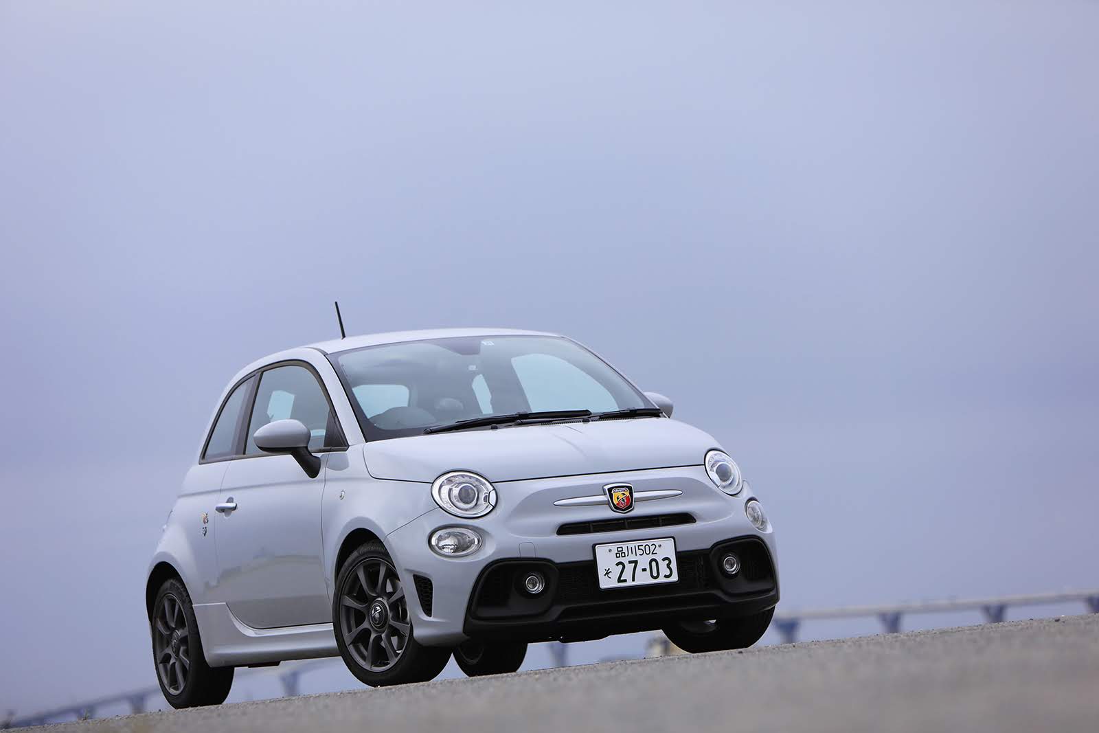 乗るたびに胸が踊る アバルト595試乗インプレッション By 木下隆之氏 Abarth Scorpion Magazine