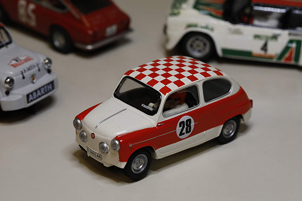 190125_Abarth_Slot_Car_07b