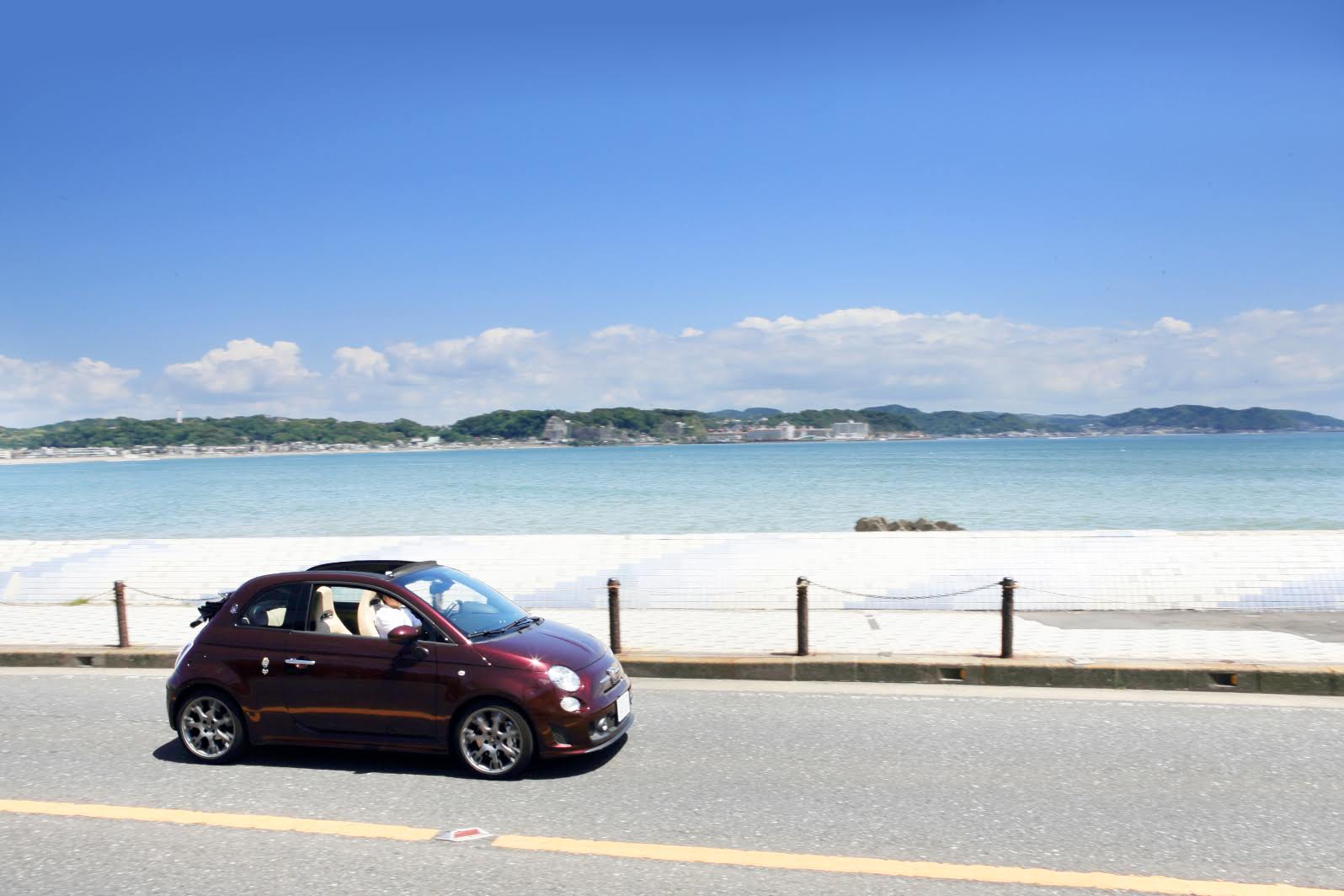 鎌倉の開放感をまんま味わえる ヴィーナスカフェ 愛車と楽しめるおすすめカフェ巡り Abarth Scorpion Magazine