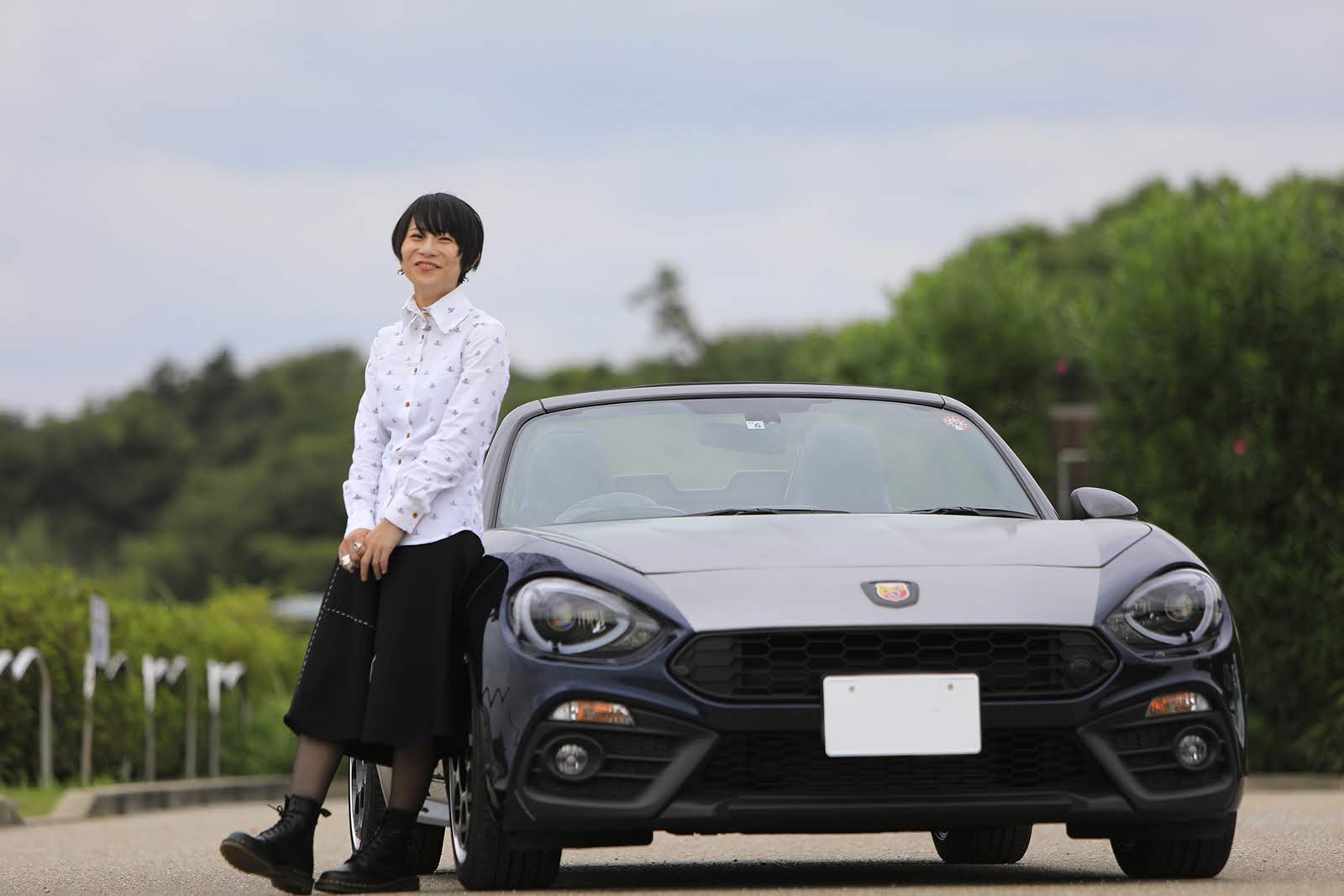 「アバルトに乗るときは、お洒落したい」アバルトライフFile.26　大井さんと124 spider