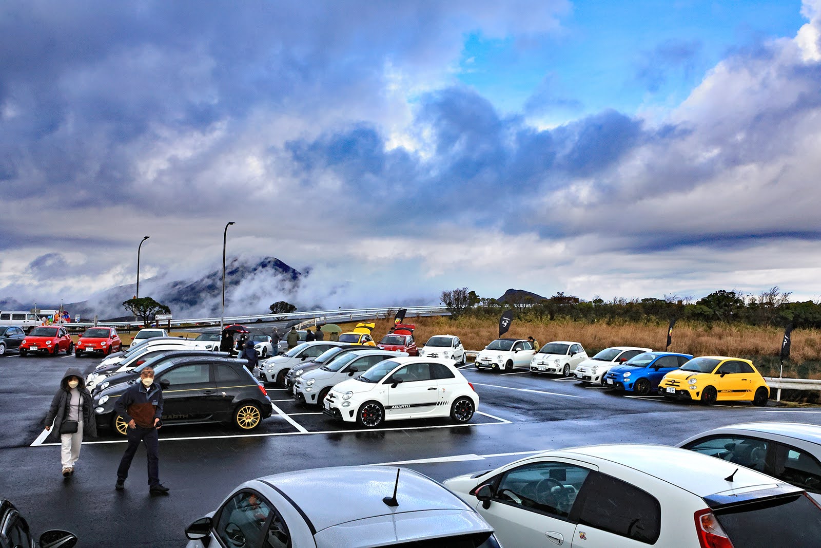 リベンジ開催で会場は大賑わい！ ABARTH COFFEE BREAK 2022 ＠箱根